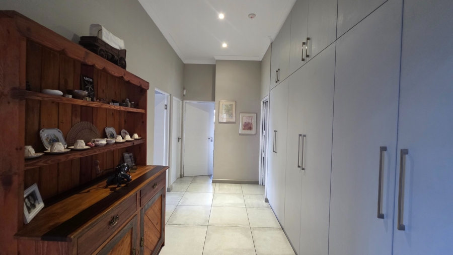 3 Bedroom Property for Sale in Hopefield Western Cape